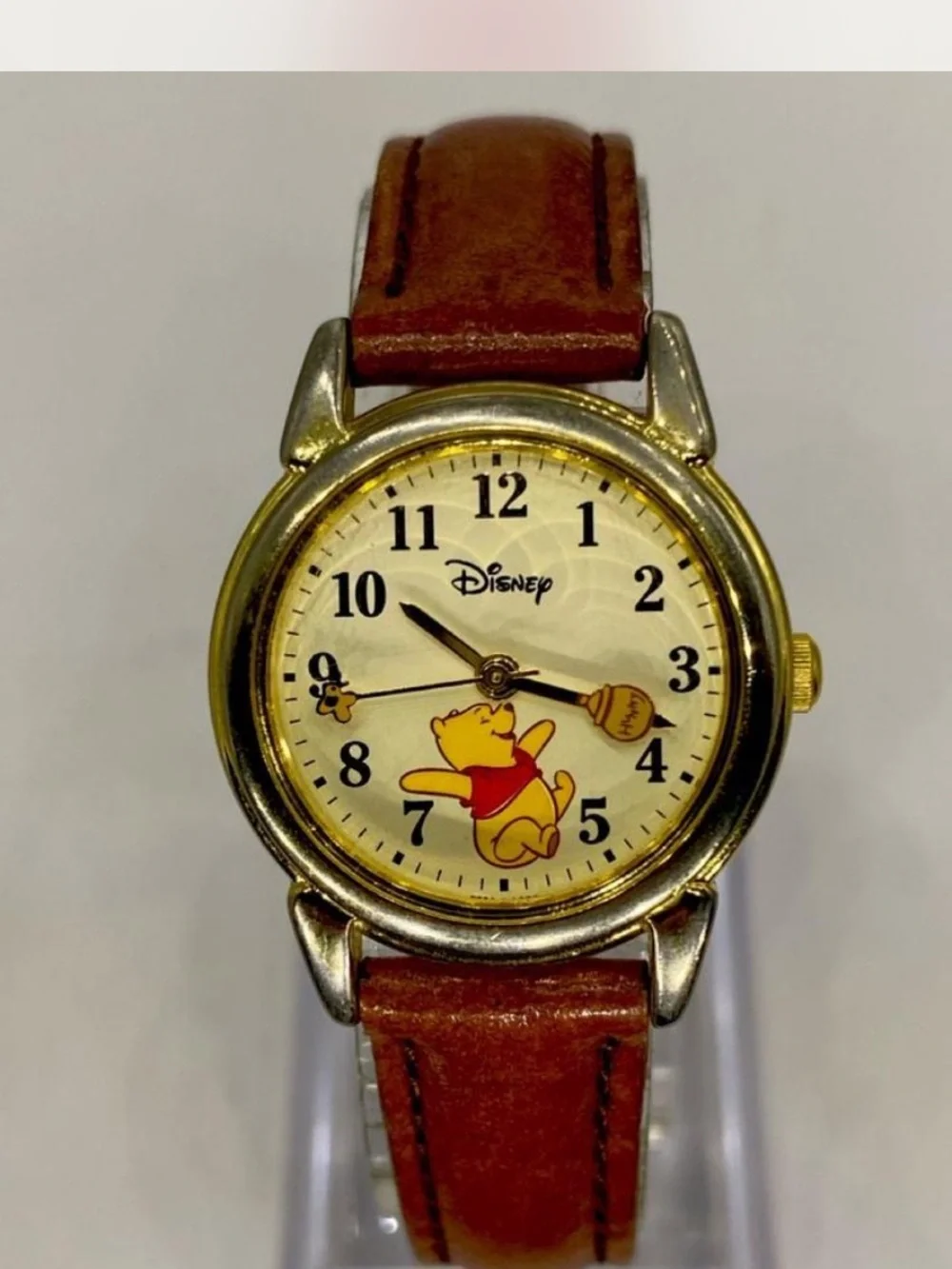 Ladies ^^^ Disney Winnie the Pooh Tan Leather Strap Watch ^^^ Rotating 🍯 Pot  *